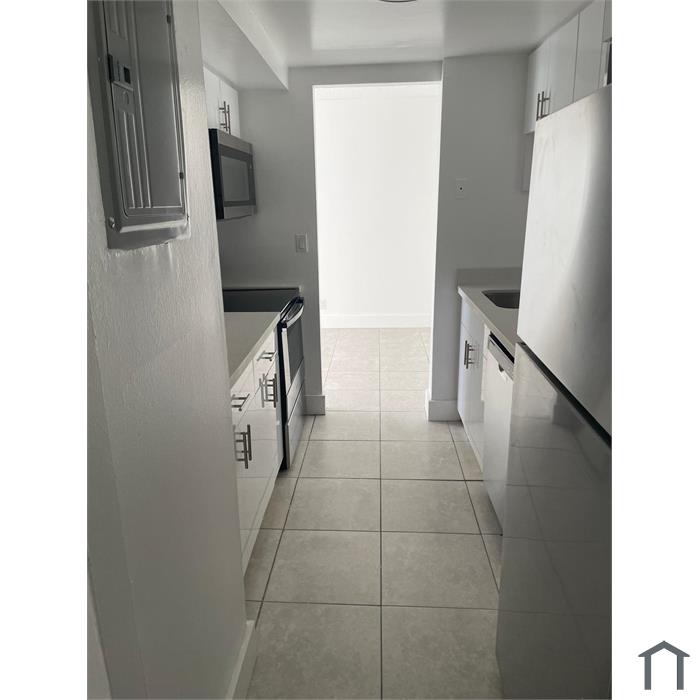 2916 NW 60th Ter